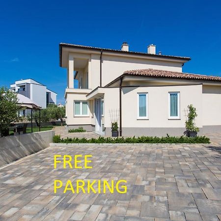 Studio Apartment Lucija Krk Town Zewnętrze zdjęcie